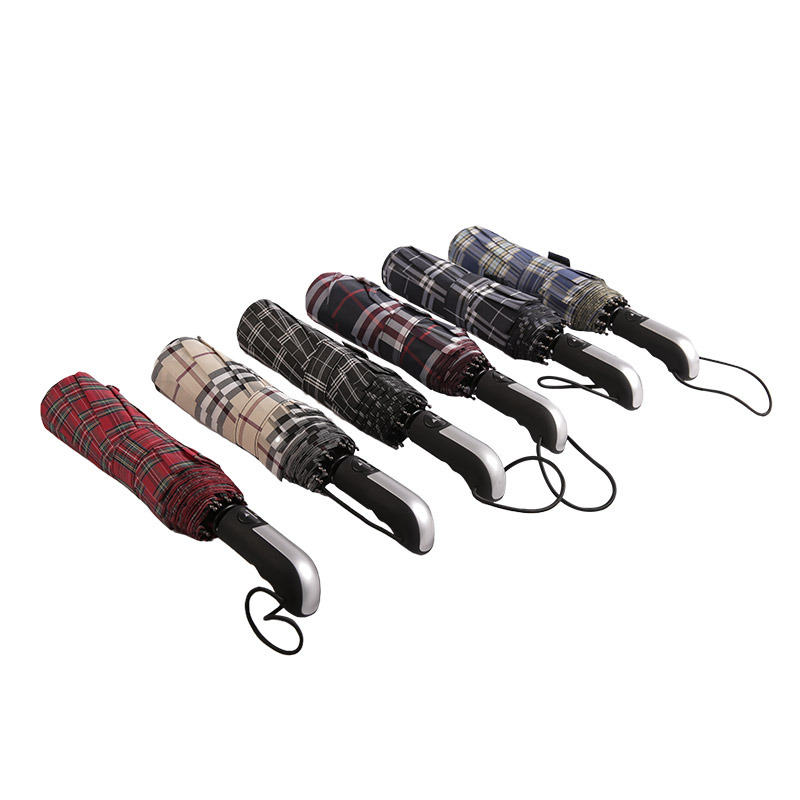 Tamno prugasti karirani pongee trostruki kišobran-0E6B0533